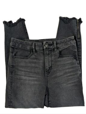 American Eagle Curvy Hi-Rise Jegging 4 X-Short Black Next Level Side Zip Frayed